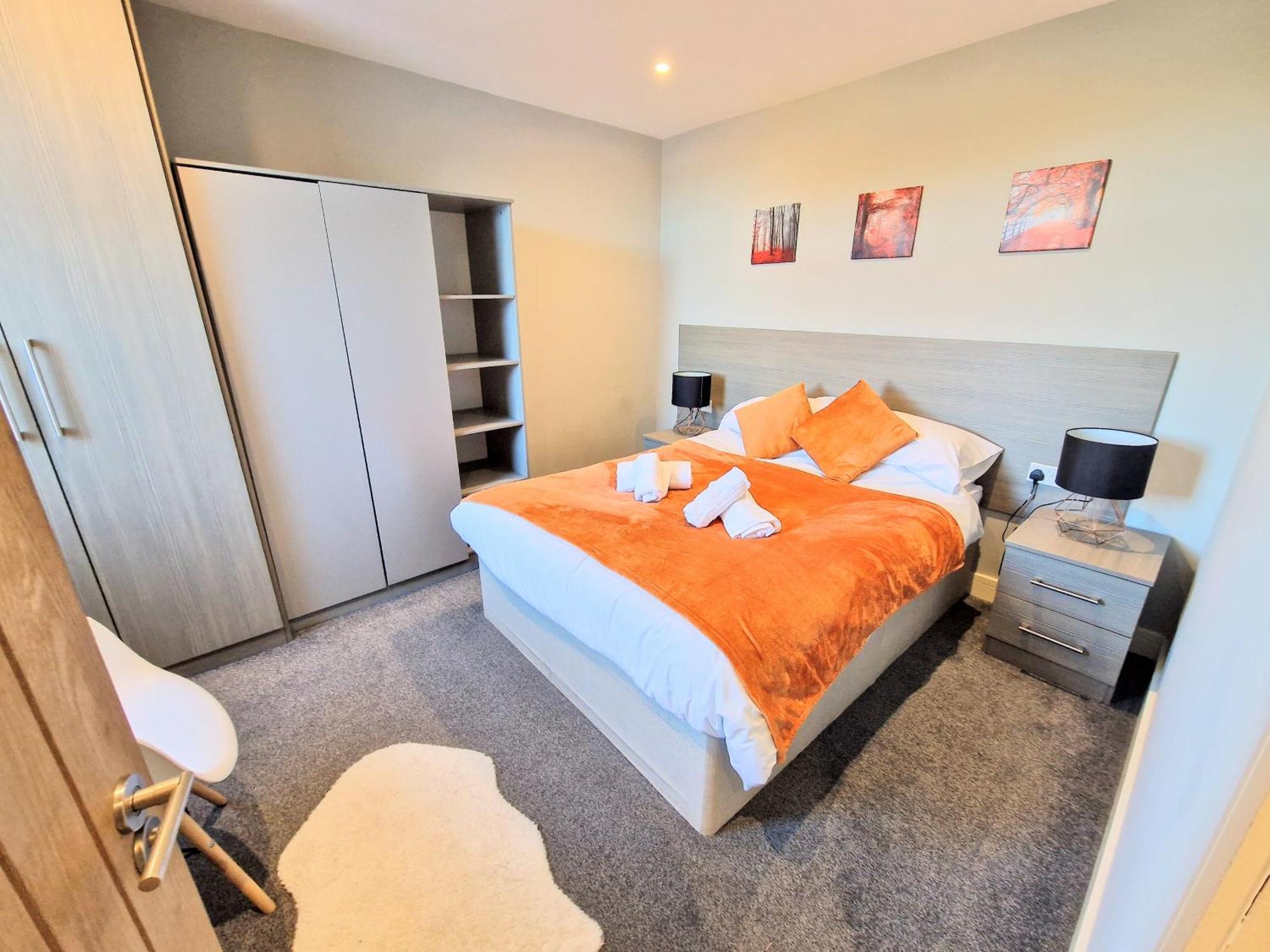 Central Reading Modern 3Br Flat - Walk To Station And High Street Esterno foto